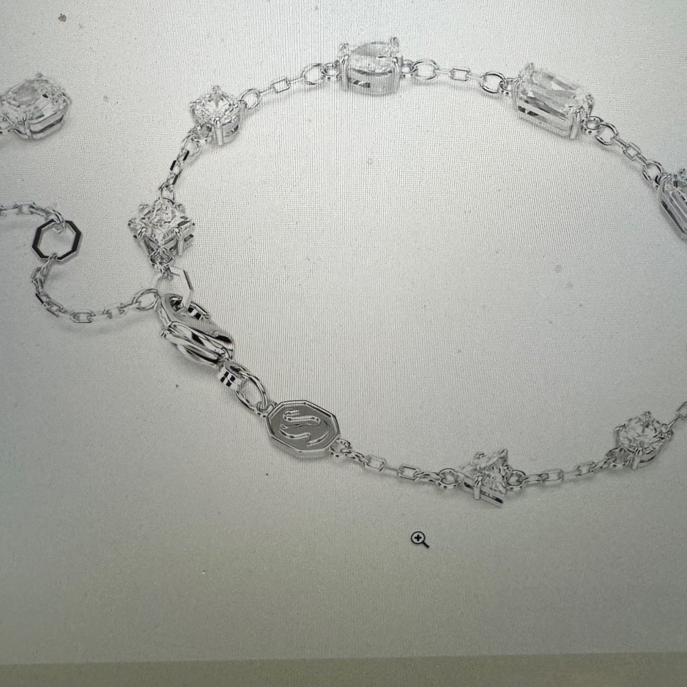 swaroski Mesmer bracelet in new swaroski green box of 2023